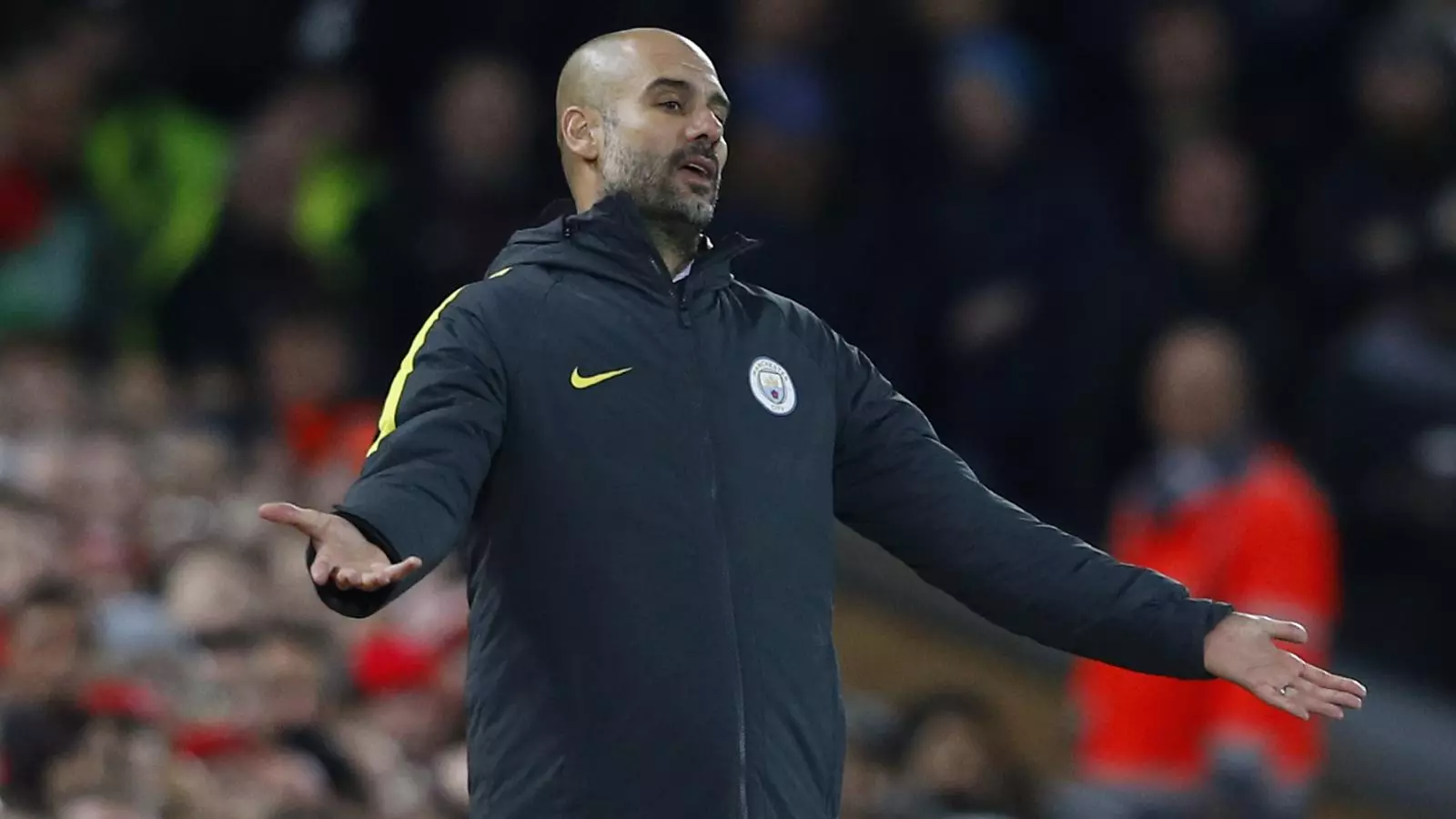 Guardiola es lamenta d'una jugada a Anfield