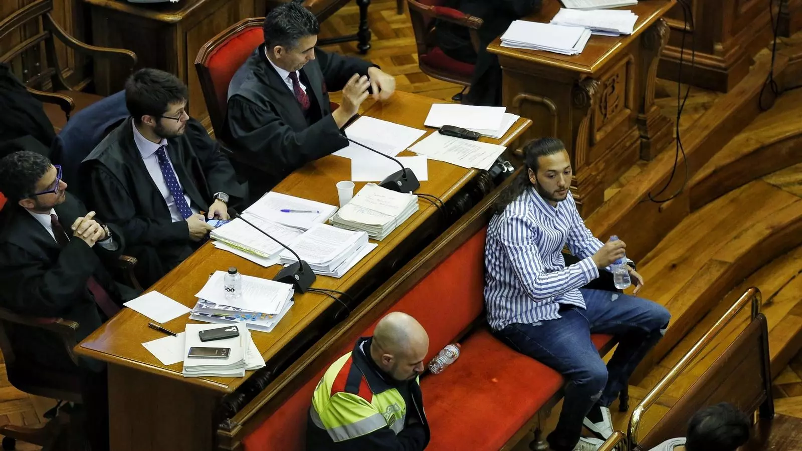 El principal acusat moments abans de declarar al judici