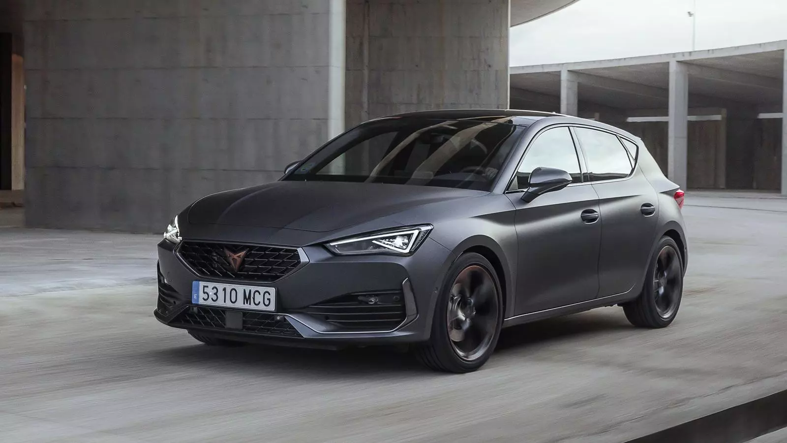 Cupra León eTSI 150