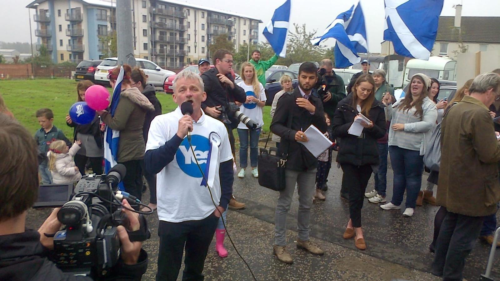A picture of the campaign in favor of yes to independence, September 18, 2014, in the Craigmillar neighborhood, in Edinburgh.