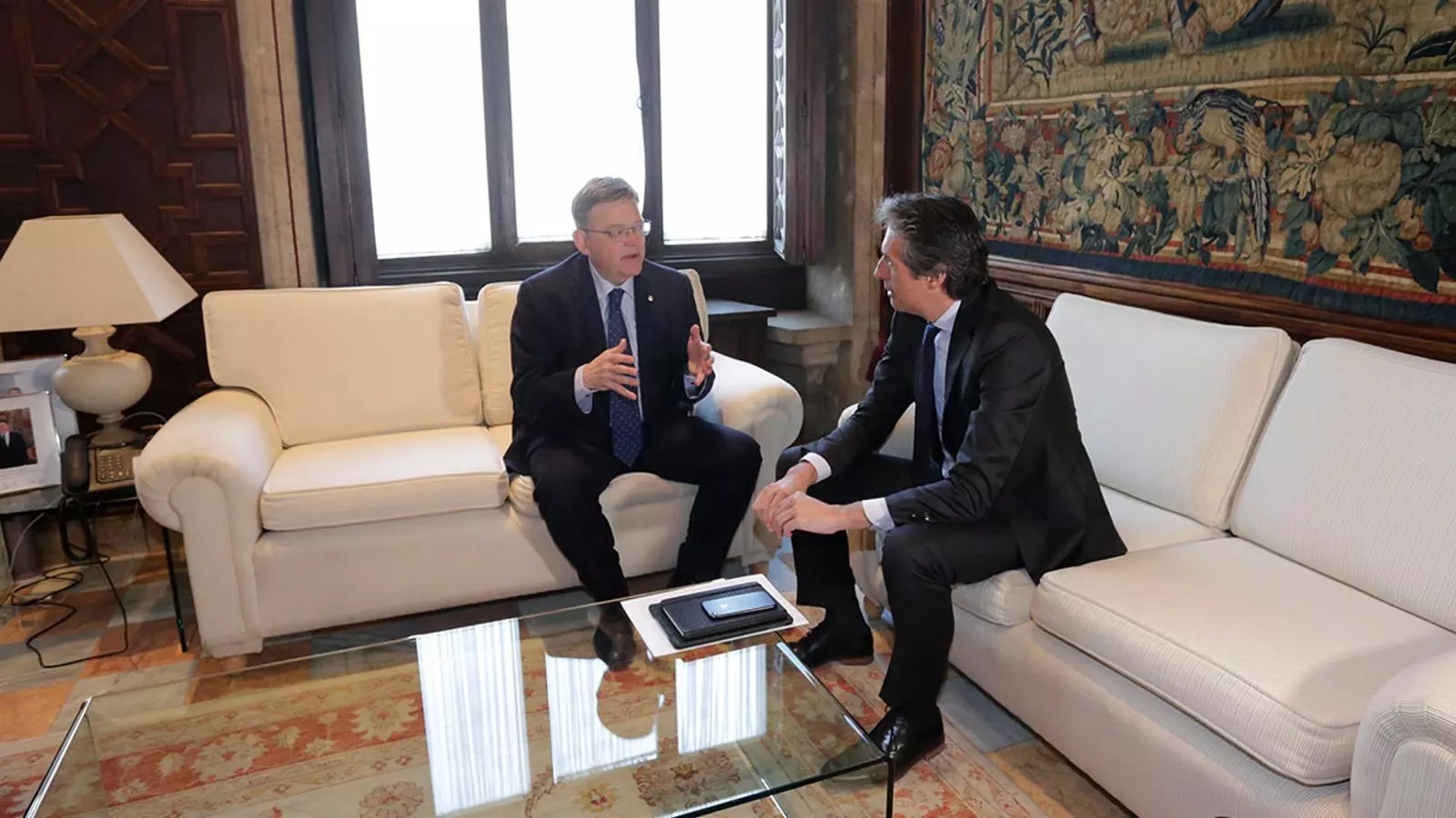 El president Puig i el ministre de la Serna durant la reunió