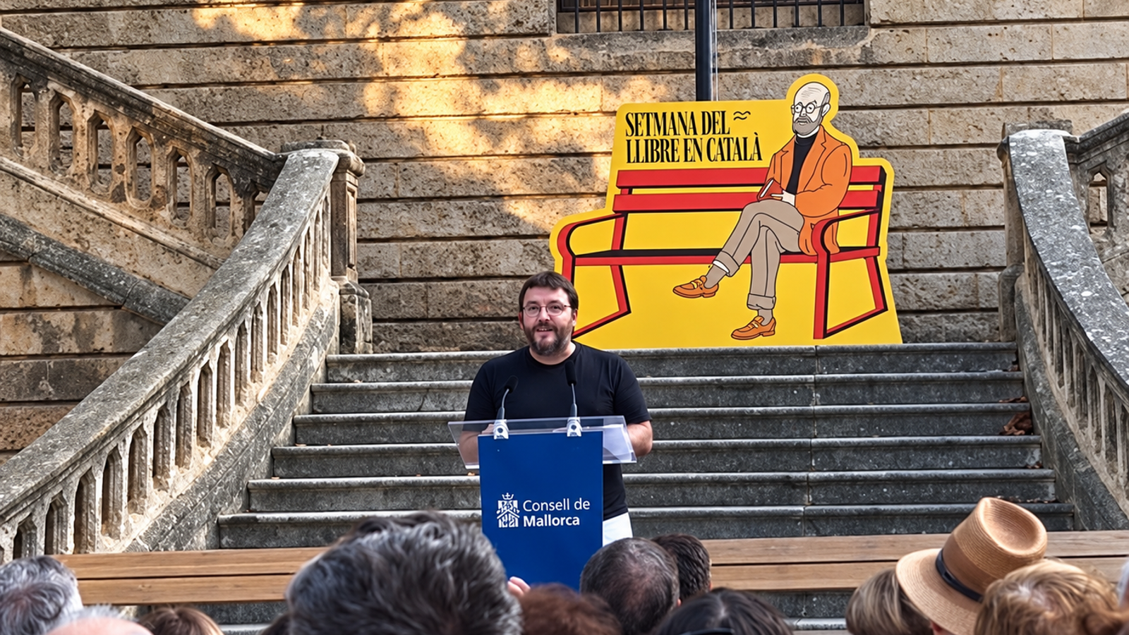 The writer and town crier, Carles Rebassa