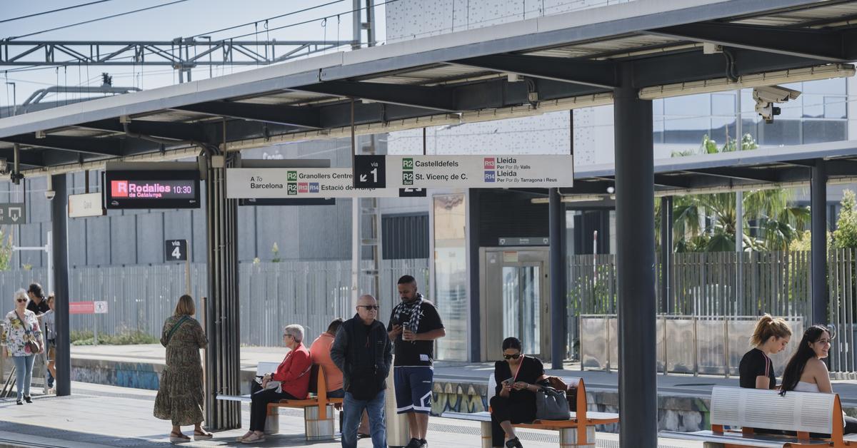 Els maquinistes desafien Renfe: rebutgen els horaris del Garraf i s'agreugen els retards a Rodalies