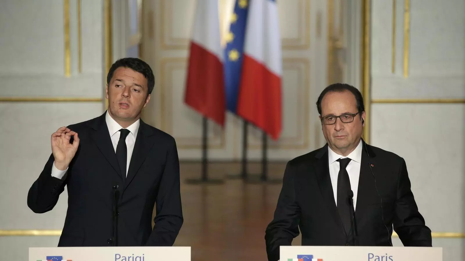 Hollande i renzi reunits a París per tractar la qüestió dels refugiats i la lluita contra el jihadisme. REUTERS