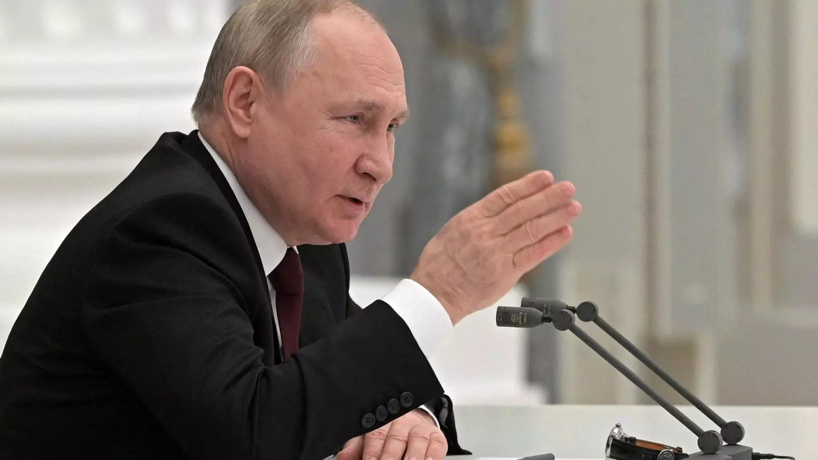 El presidente ruso, Vladímir Putin, a la reunión extraordinaria del Consejo de Seguridad de Rusia.