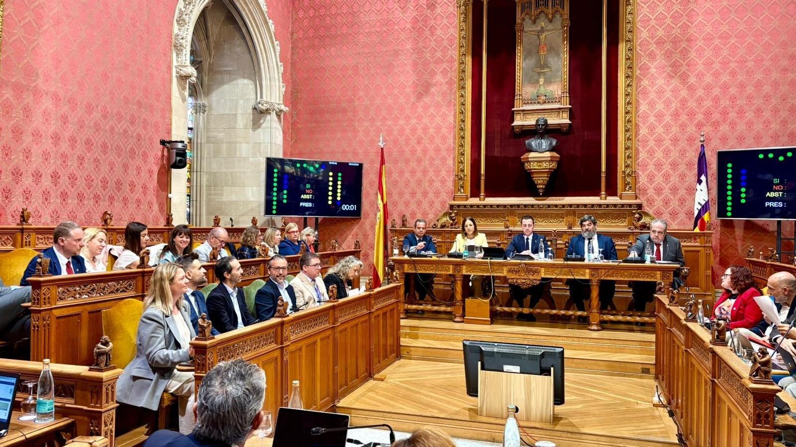 Abstimmungszeit während der Plenarsitzung des Consell de Mallorca