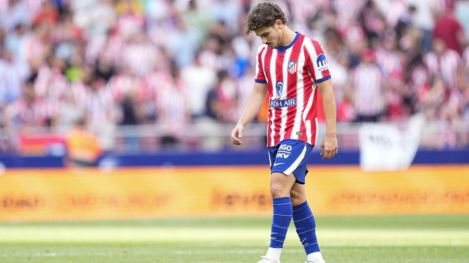 Julián Álvarez during the league match against Villarreal