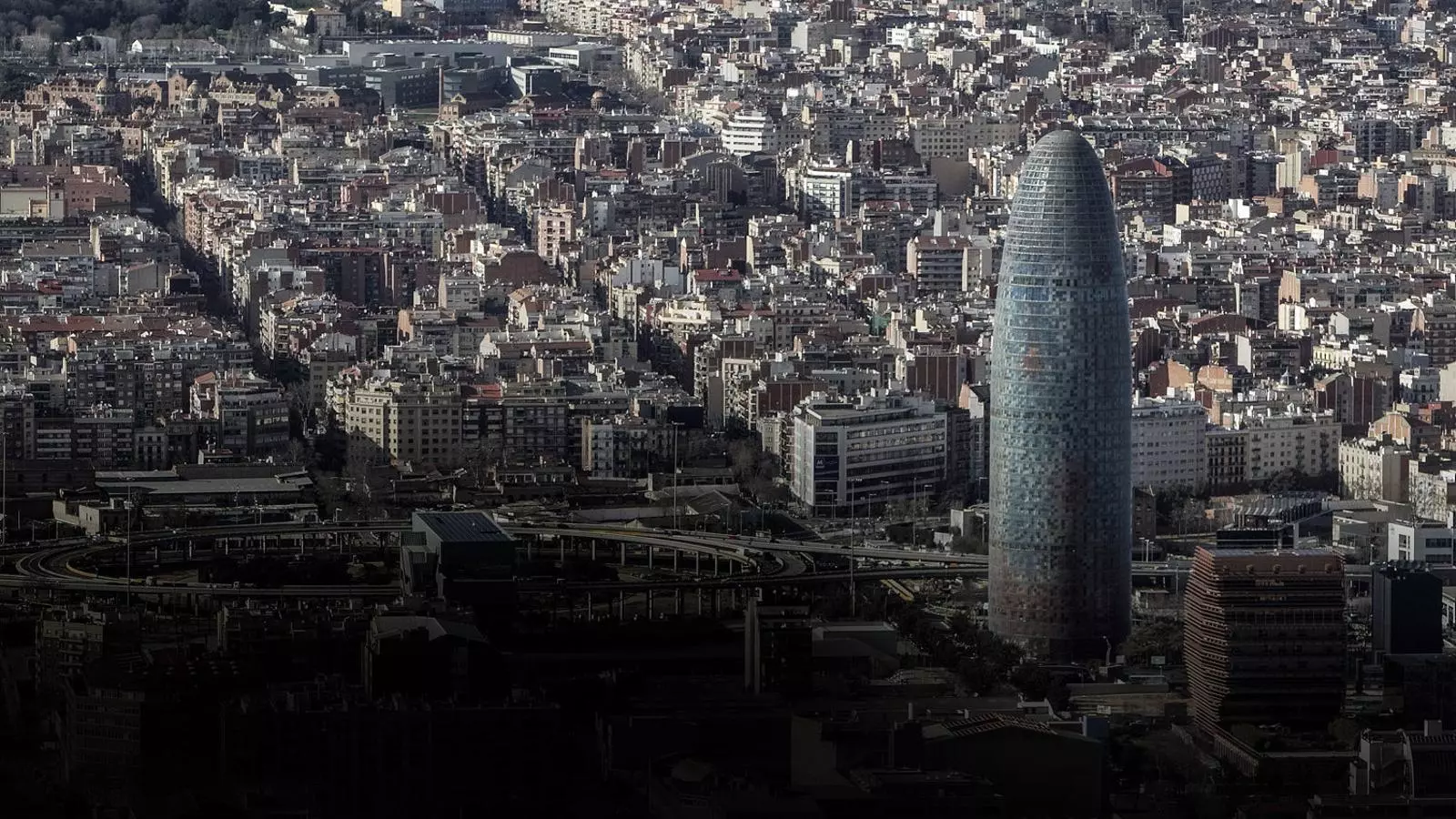 Barcelona es queda sense l’Agència de Medicaments