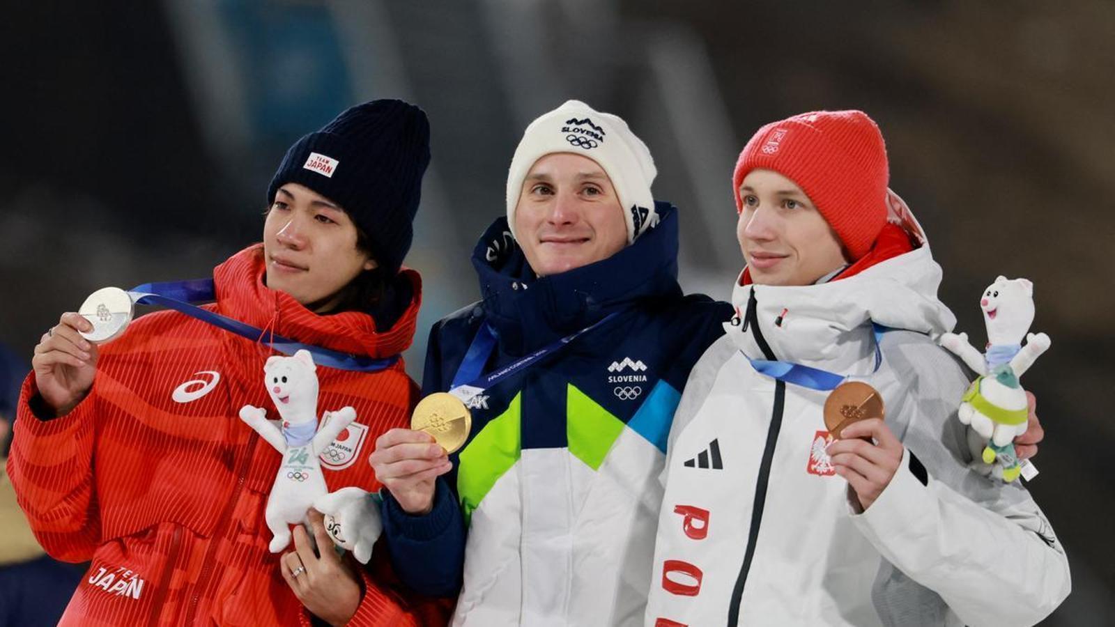 Domenc Prevc gana el Oro en el Trampolín y su familia ya lleva 9 medallas olímpicas