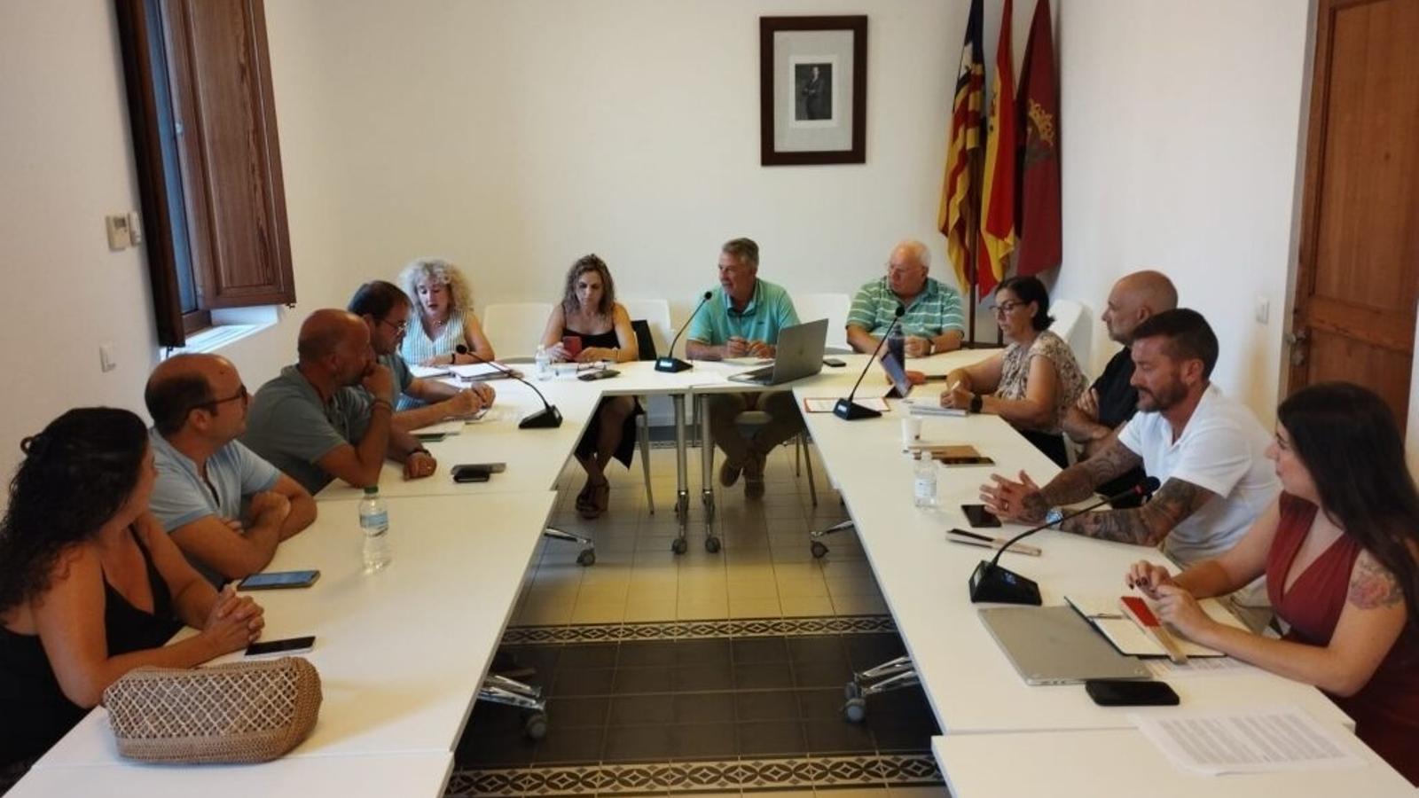 Full of the Town Hall of Santa Maria.