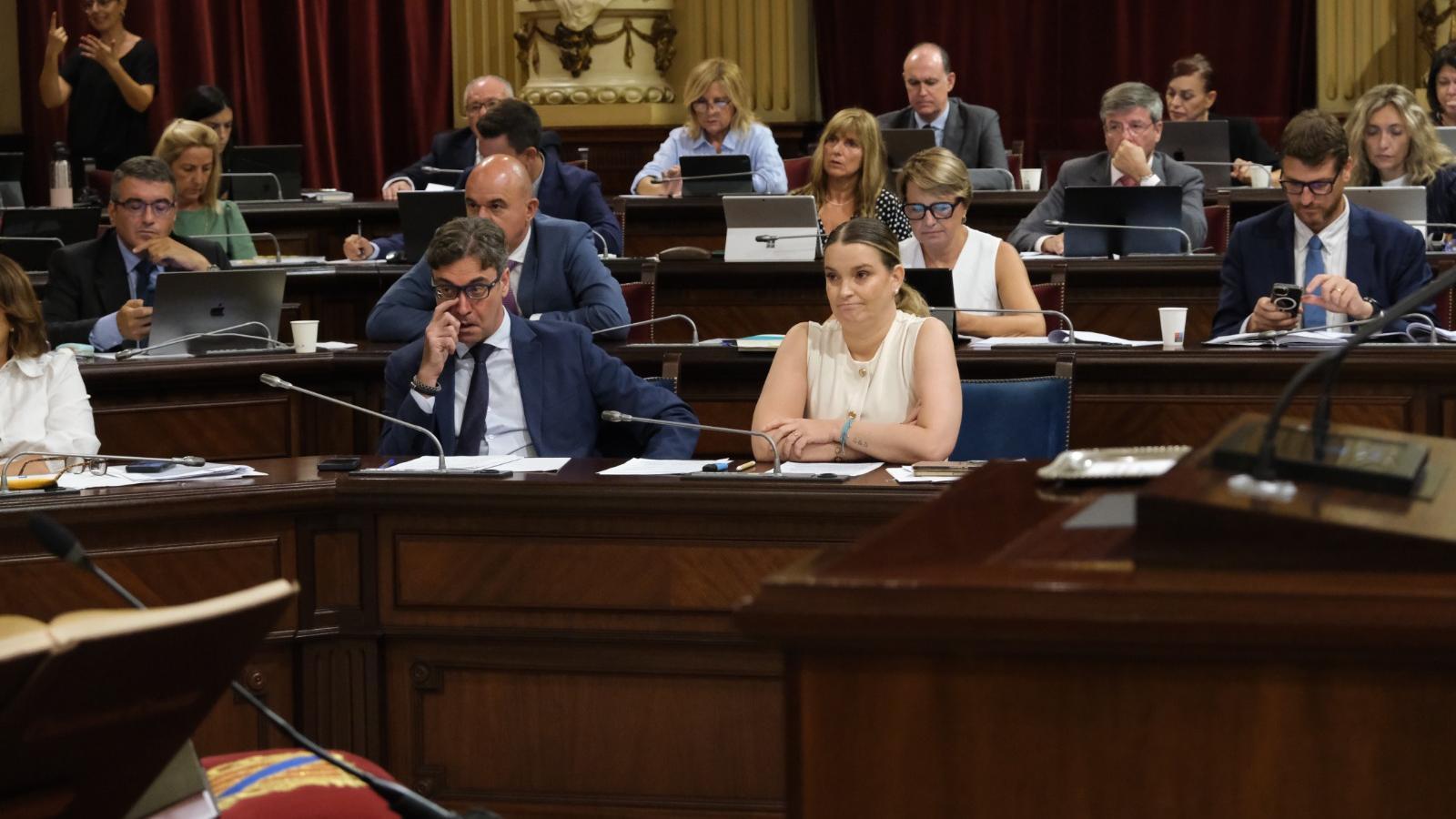 La bancada del Gobierno, esta mañana en el Parlament