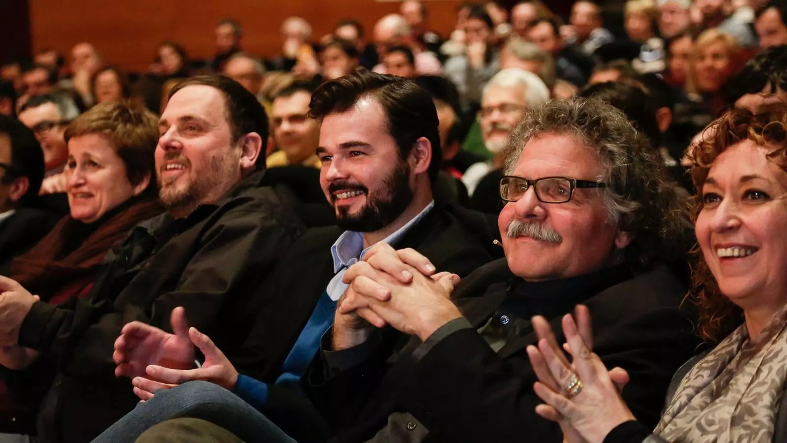 Oriol Junqueras, Joan Tardà i Gabriel Rufián a l'acte d'inici de campanya d'ERC a Cornellà / CRISTINA CALDERER