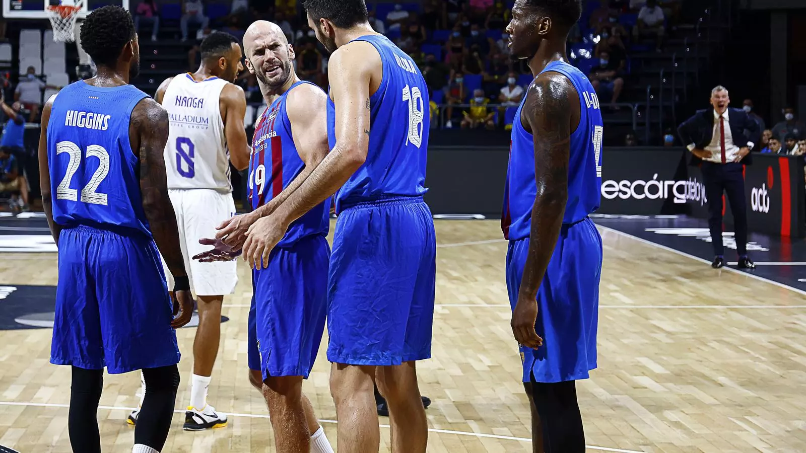 Els jugadors del Barça durant la final