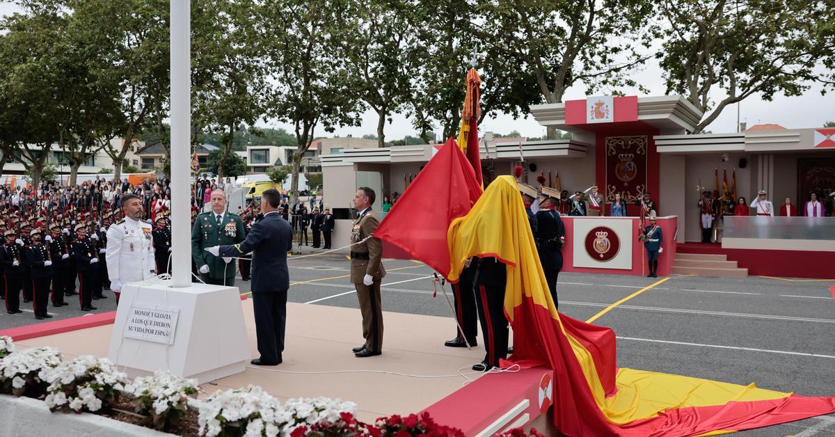 Vigo era la ciutat que acollia aquest dissabte l'acte del Dia de les Forces Armades, amb una desfilada militar amb 3.700 efectius, més de 70 aeronaus, 109 vehicles i...