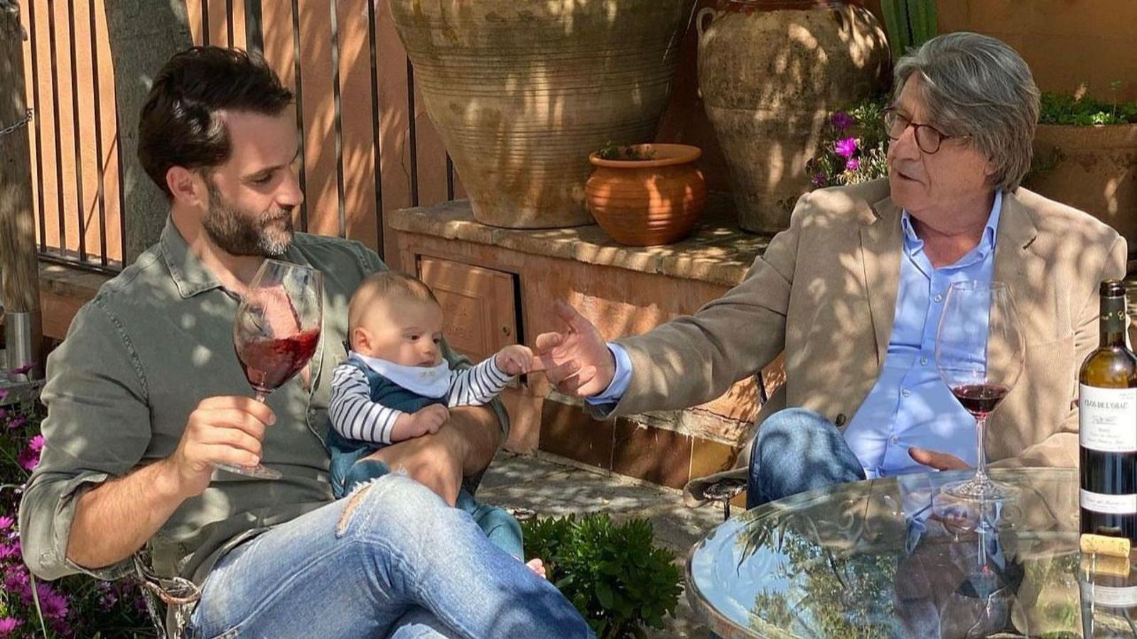 De izquierda a derecha, Guillem Pastrana, Wim Pastrana y Carles Pastrana, de la bodega Clos de l'Obac.