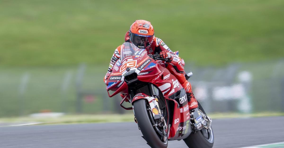 Marc Márquez segueix mantenint intacta la capacitat de sorprendre. El pilot de Cervera es va sotmetre a una doble intervenció quirúrgica ara fa tot just tres setmanes, d...