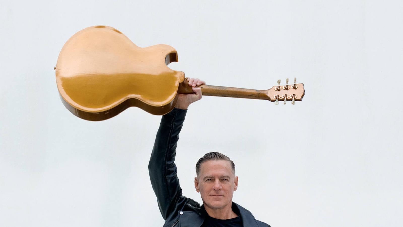 Bryan Adams en una imatge promocional.