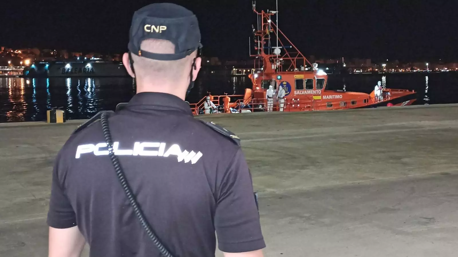 L'arribada dels migrants al port de Palma
