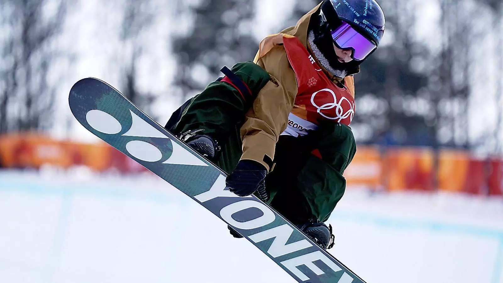 Queralt Castellet en acció ahir durant la sessió de classificació per a la final de halfpipe.