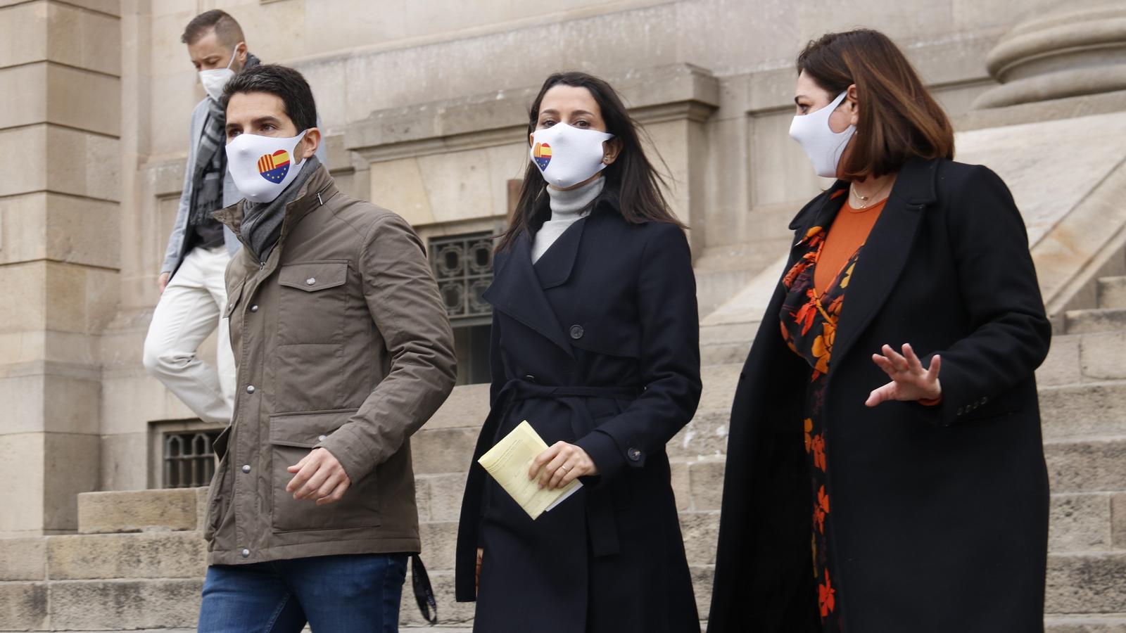 Nacho Martín Blanco, Inés Arrimadas y María Luz Guilarte esta mañana