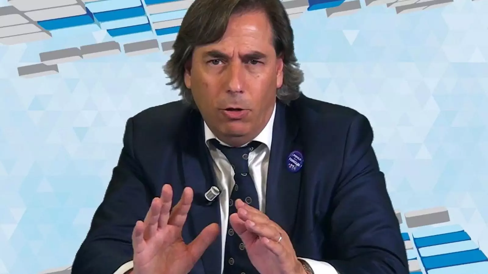 Lorenzo Damiano en un dels videos publicats a YouTube en contra de les vacunes