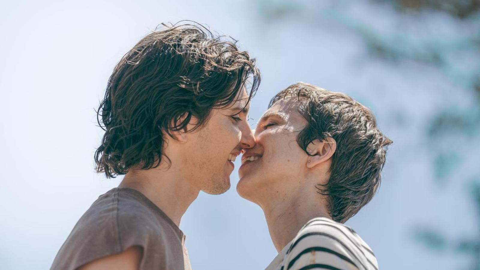 Marc Soler y Aina Clotet en 'Viva'.