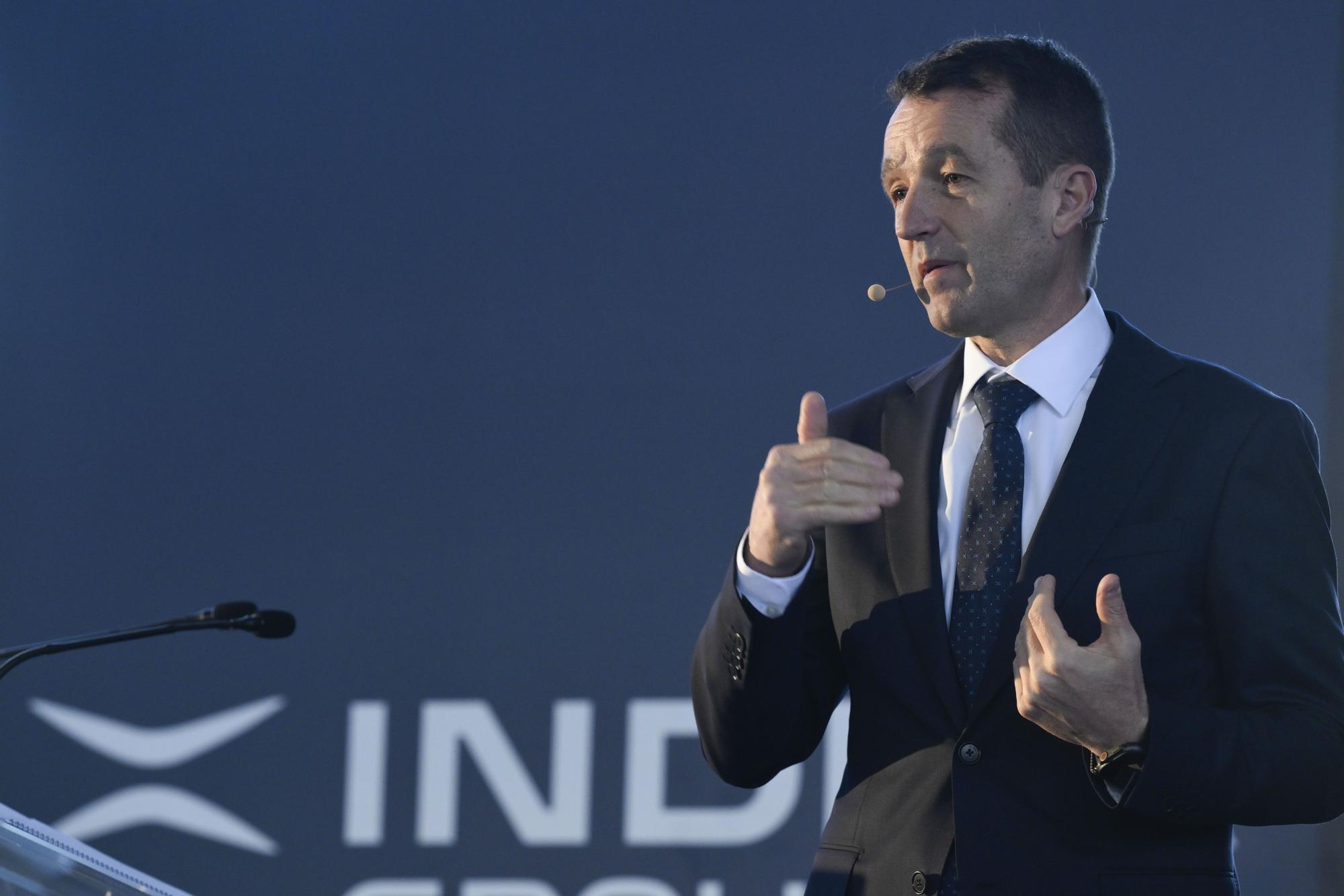 Ángel Escribano en un acte a Oviedo