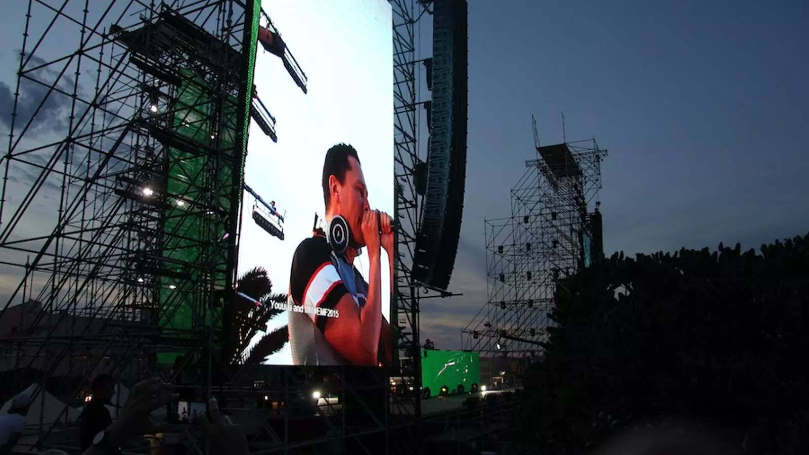 Sessió electrònica al Festival Electrobeach de Catalunya Nord