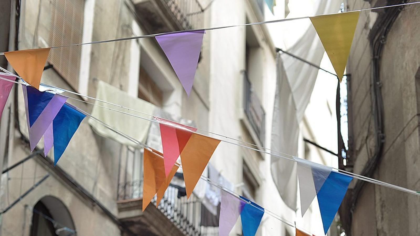 Andreu Gomila i Marta Salicrú, autors del llibre Putos himnes generacionals.