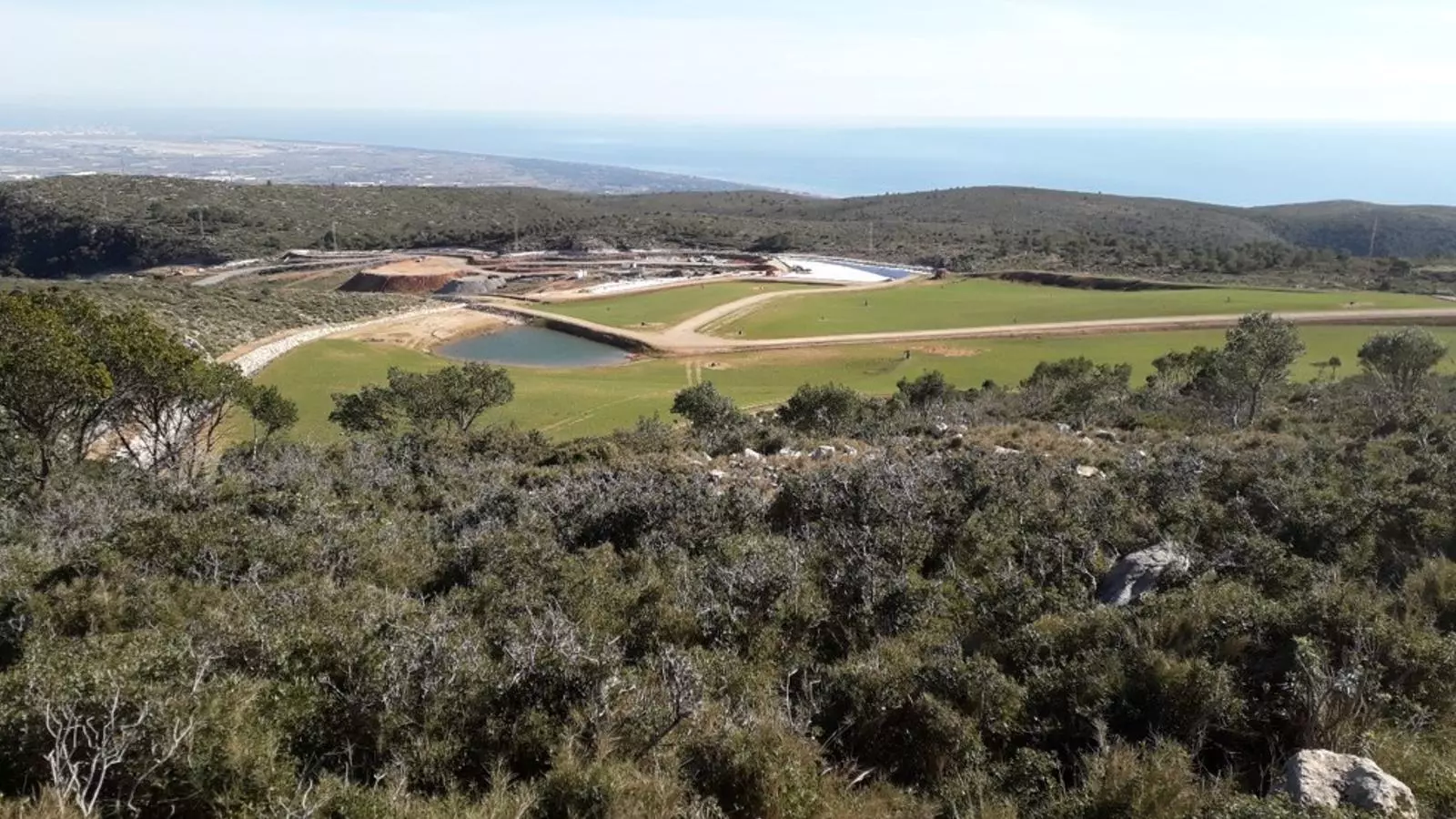 Imatge actual de l'abocador del Garraf.