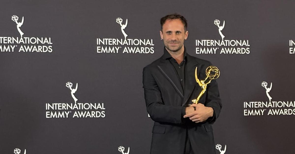 オリオール・プラが国際エミー賞主演男優賞を受賞