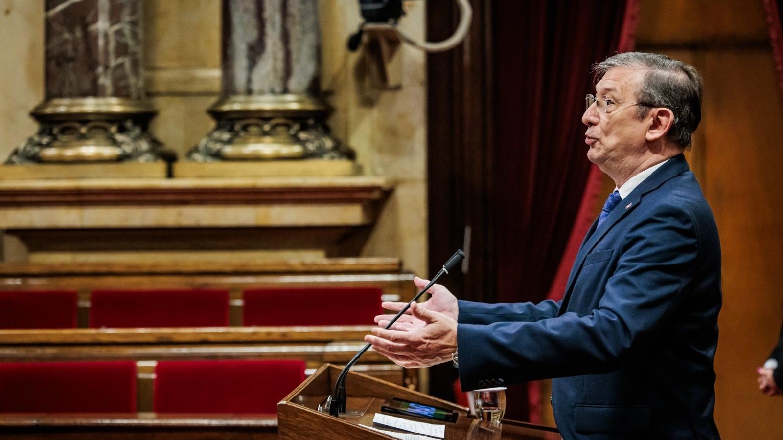 El diputado del PP en el Parlament Pere Lluís Huguet, que ha defendido la moción de justicia.