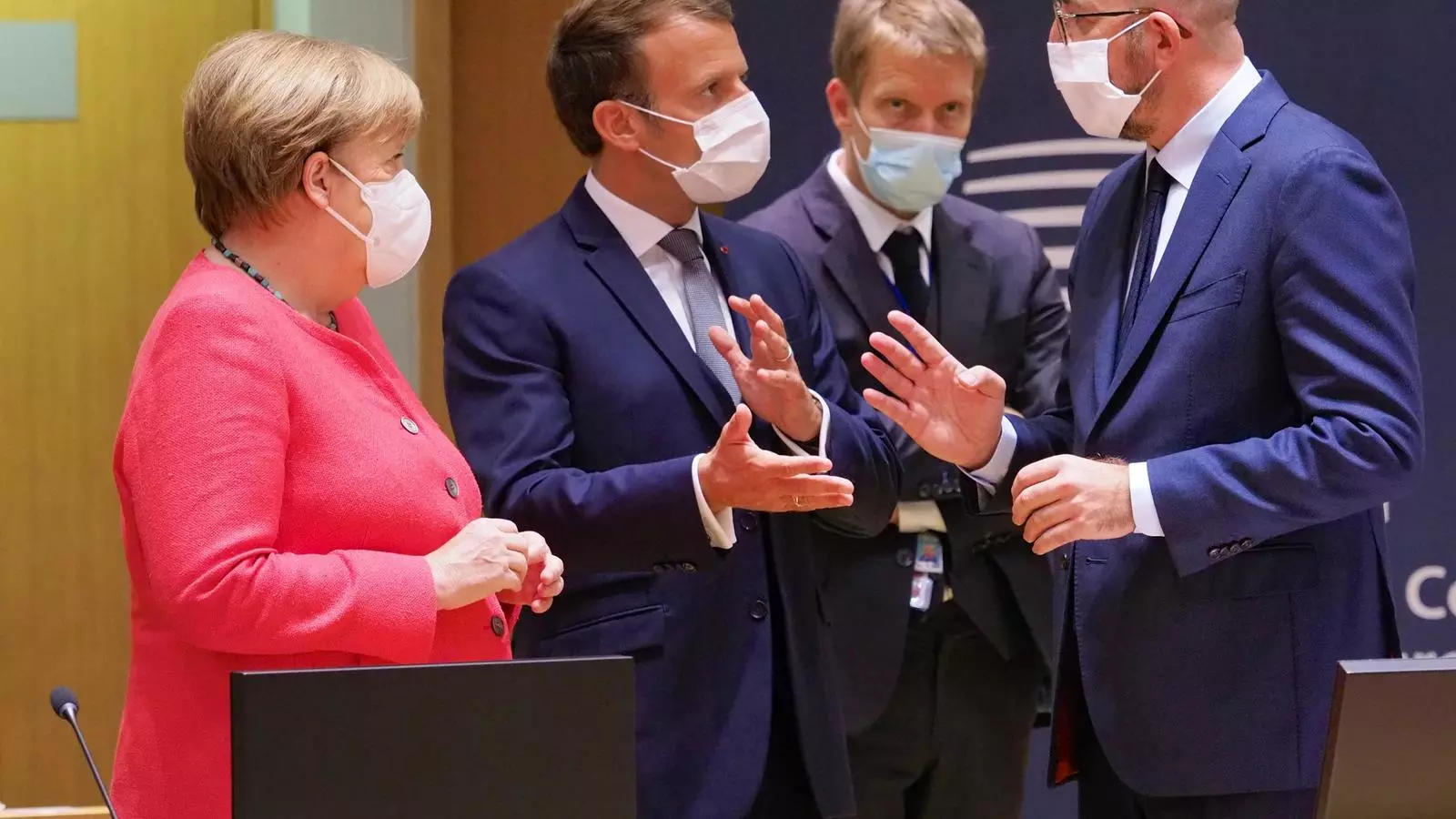 Els líders europeus a l'arribada de la cimera d'aquest cap de setmana.