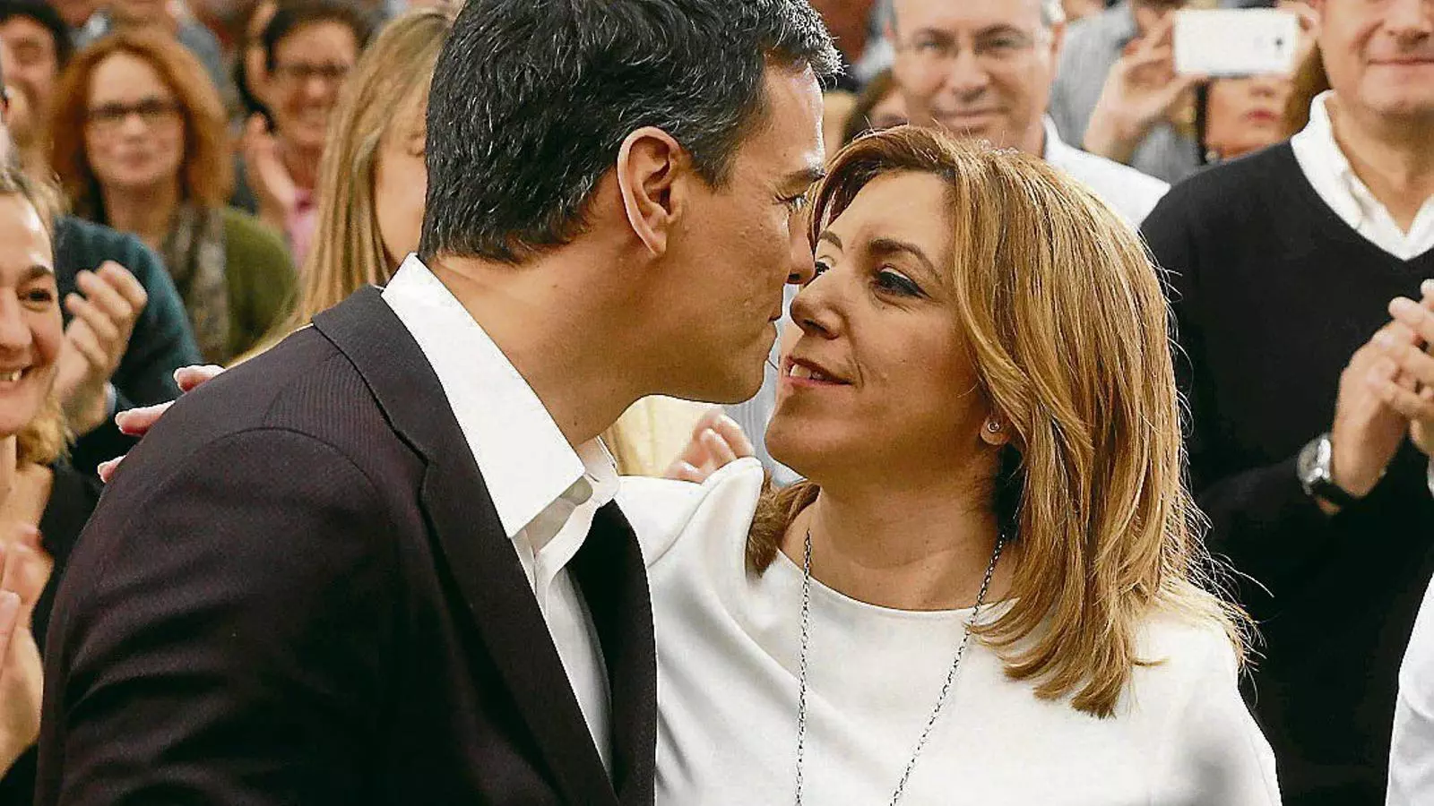 Susana Díaz va presentar ahir Pedro Sánchez de manera oficial com a cap de llista per al 26-J.