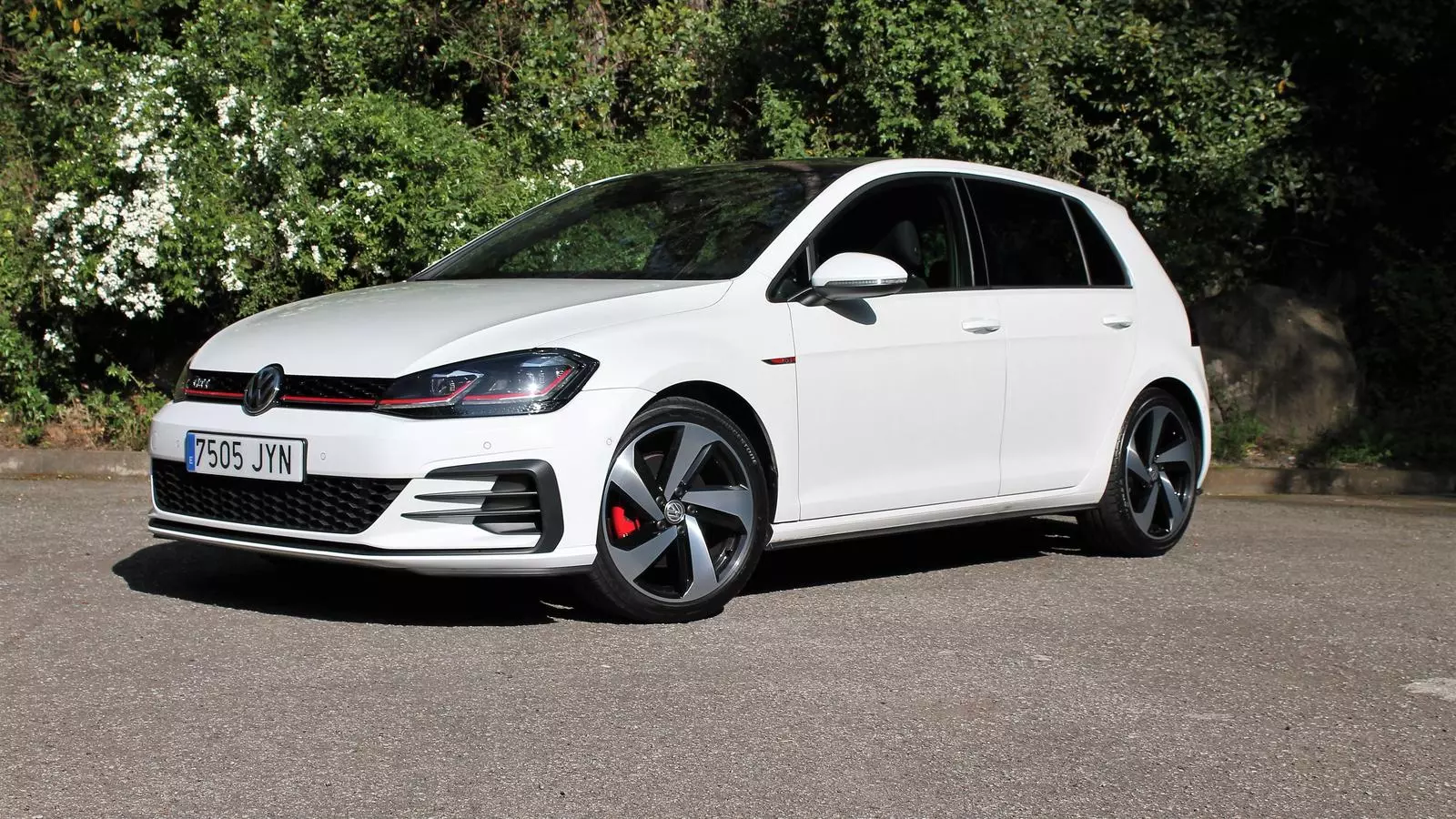 Volkswagen Golf GTI, mite etern