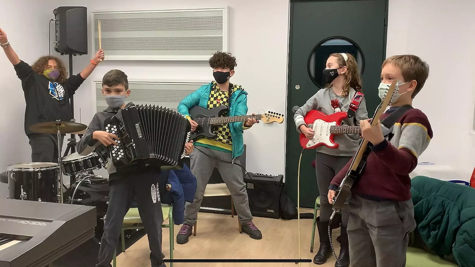 Reivindiquem la classe de música! Experiència completa