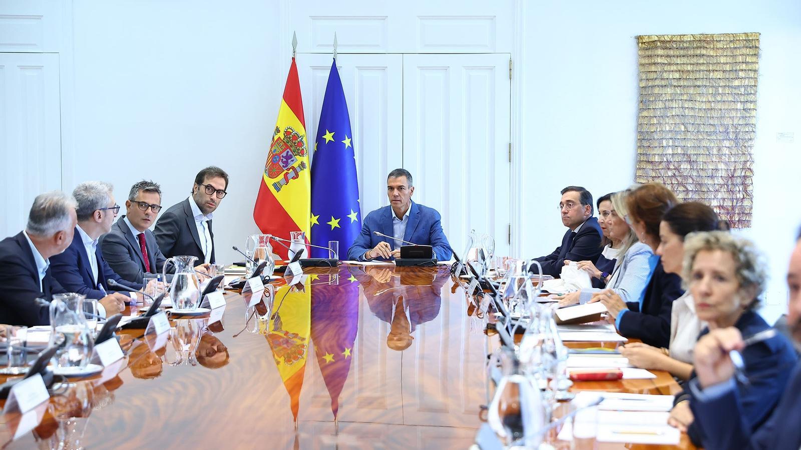Reunión, este viernes, del comité especializado presidido por Pedro Sánchez.