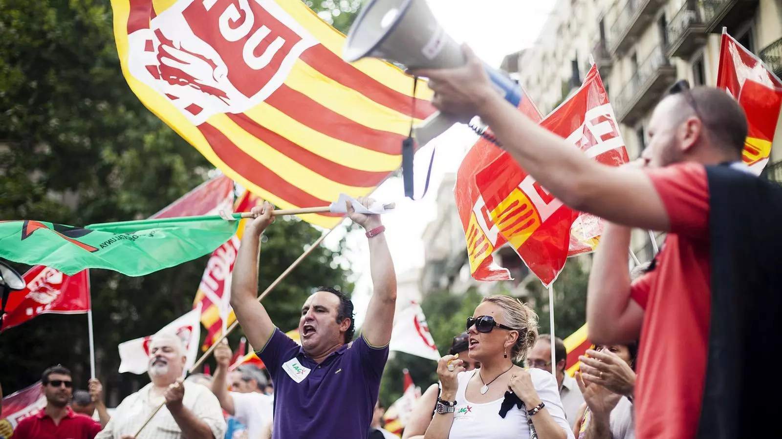 Els funcionaris engeguen les protestes per les retallades