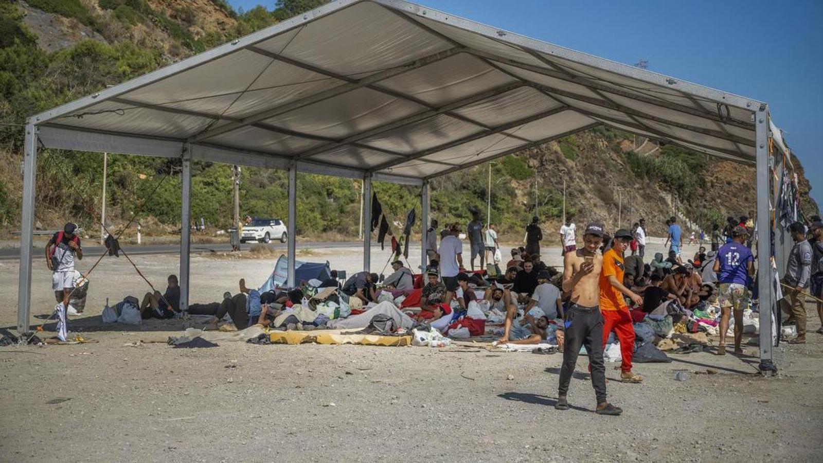 Health convenes the autonomous communities on Monday, August 24, to activate the solidarity mechanism and send vaccines to Ceuta.