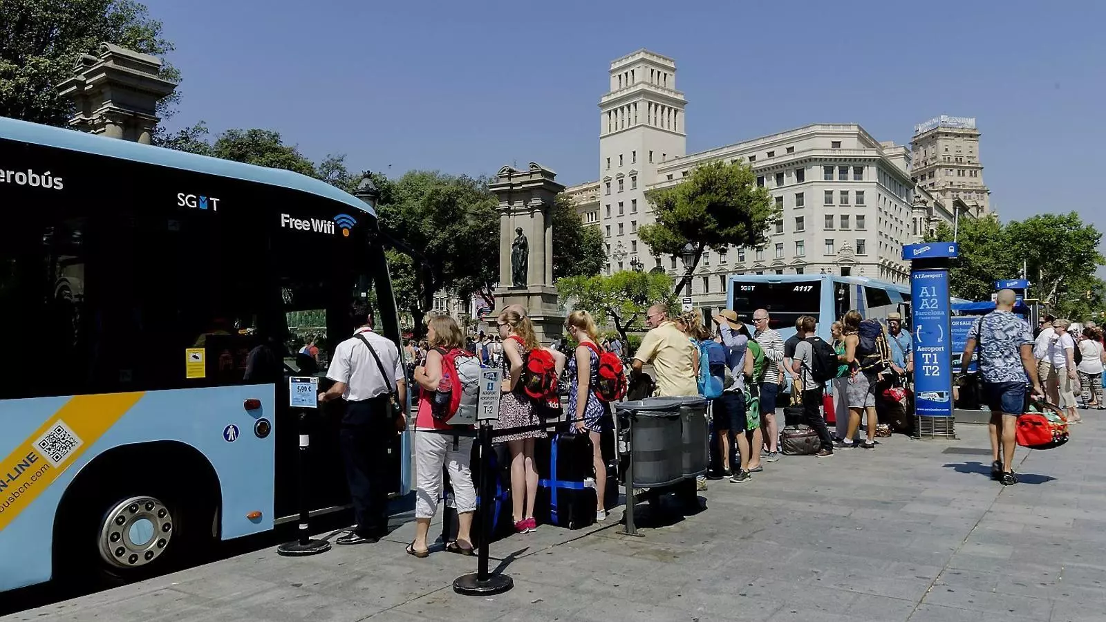 El transport públic, clau per vehicular el flux de mobilitat de l’aeroport