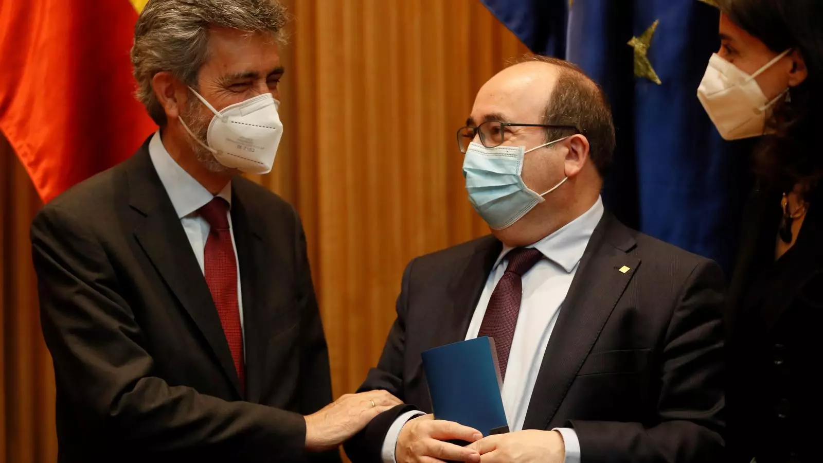 El president en funcions del CGPJ i el Suprem, Carlos Lemes, amb el ministre de Política Territorial, Miquel Iceta, i la presidenta del Senat, Pilar Llop, durant un acte al Congrés.