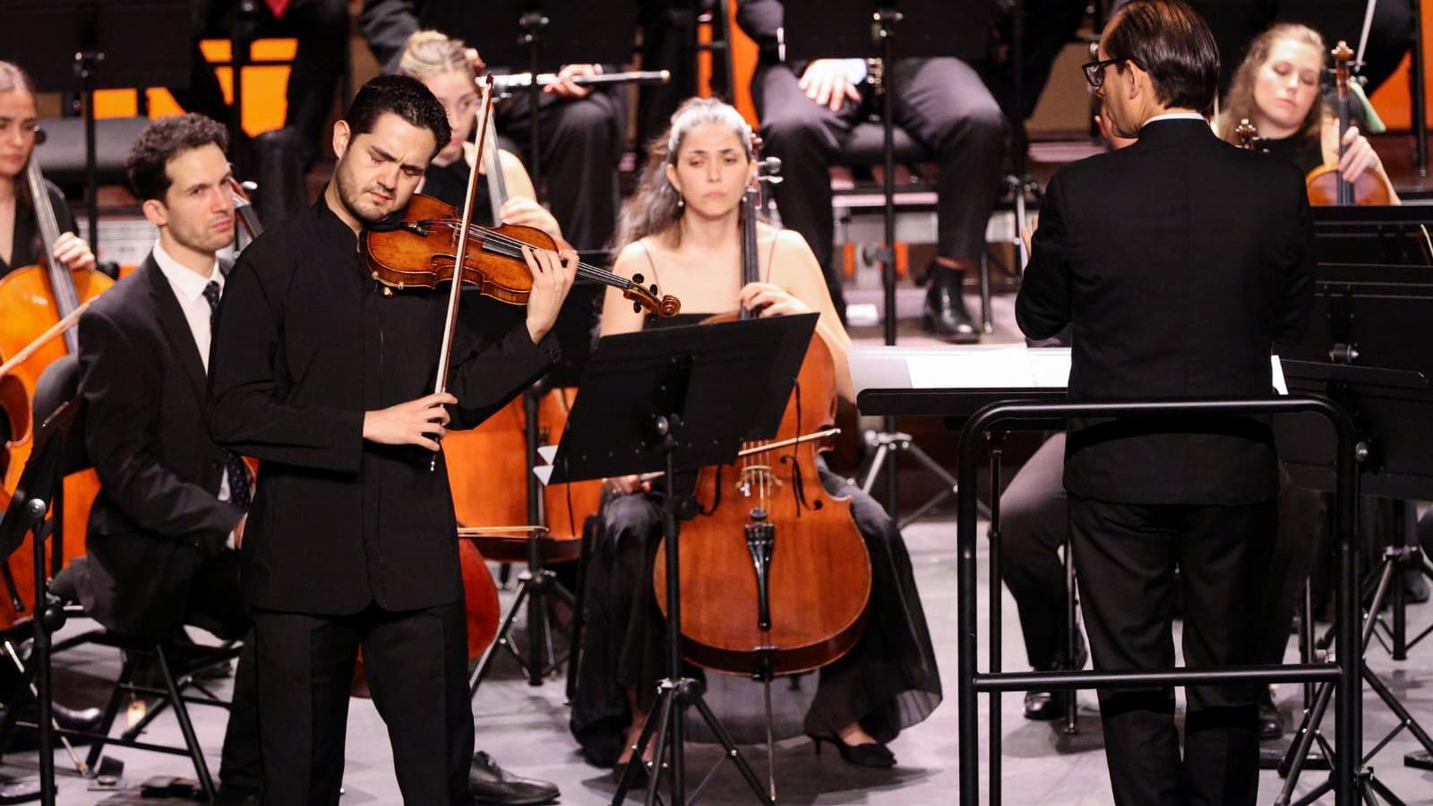 Eduardo Ríos and Fernando Valcárcel with the OCM.