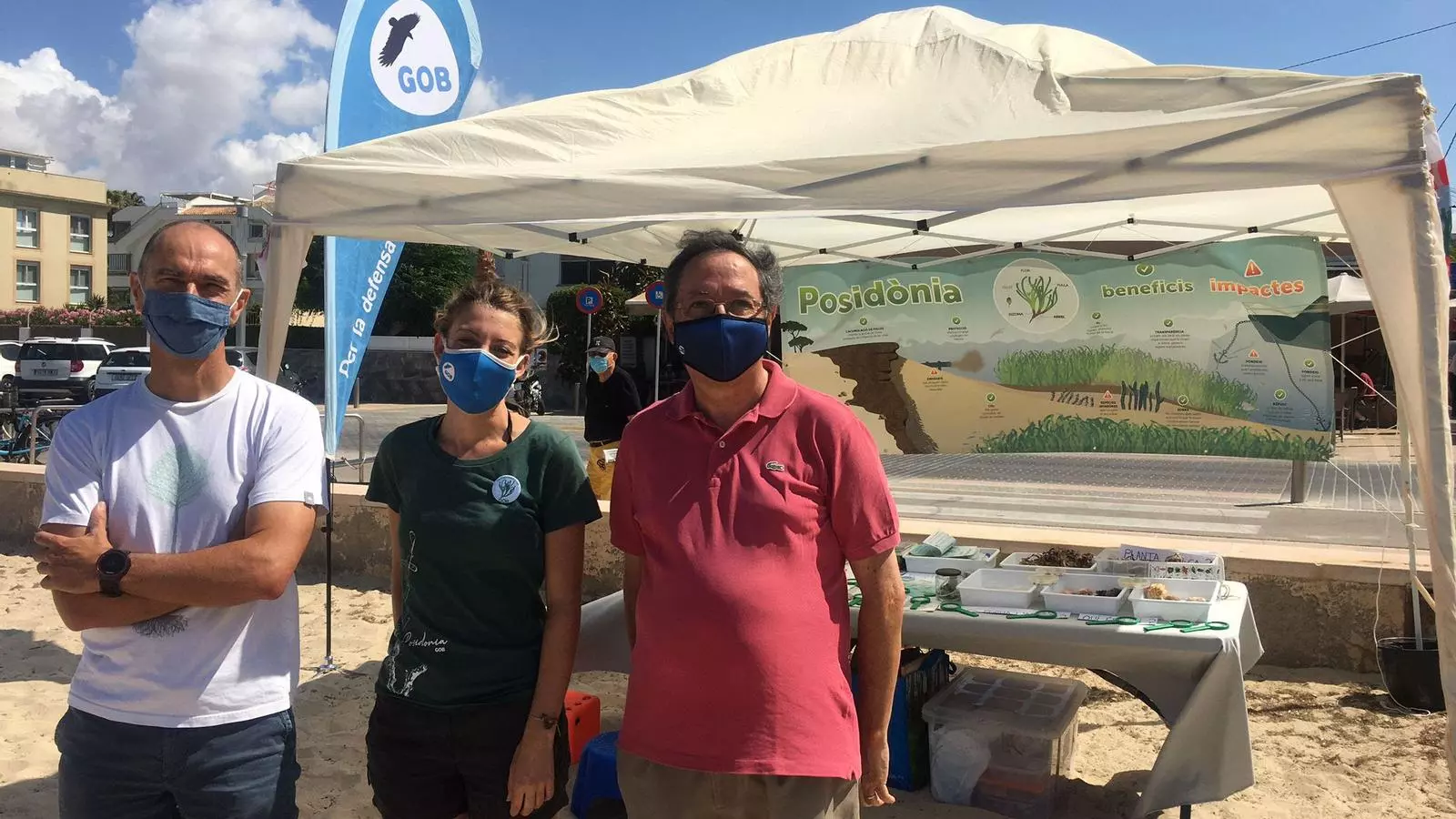 Toni Muñoz, responsable de l'àrea de conservació al GOB Mallorca; Victòria LLabrés, responsable de l'àrea d'educació ambiental al GOB Mallorca; i Nicolau Cañellas, coordinador general del Departament de Medi Ambient de l'Ajuntament de Palma.