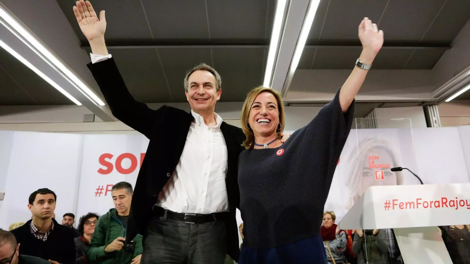 L'expresident José Luis Rodríguez Zapatero i Carme Chacón a Sabadell / CRISTINA CALDERER