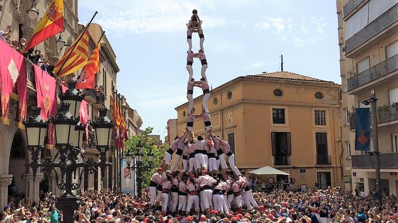 2d9fm dels Minyons de Terrassa (Festa Major, 2015)