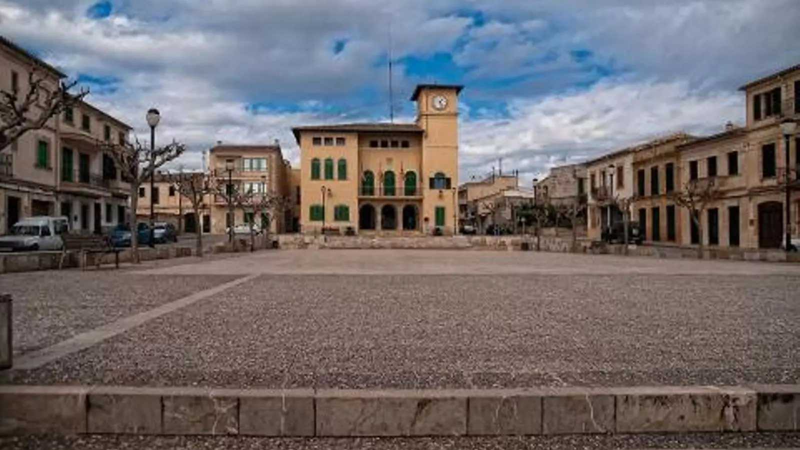 Façana de l'Ajuntament de Ses Salines