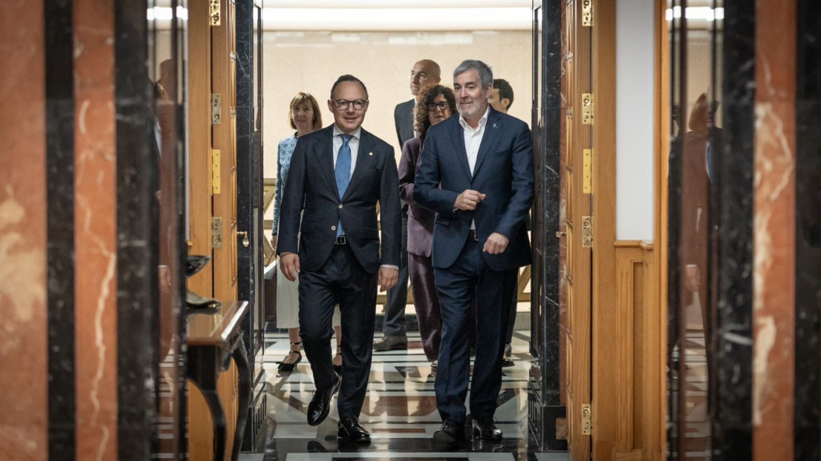 El cap de Govern, Xavier Espot, i el president de les Canàries, Fernando Clavijo.