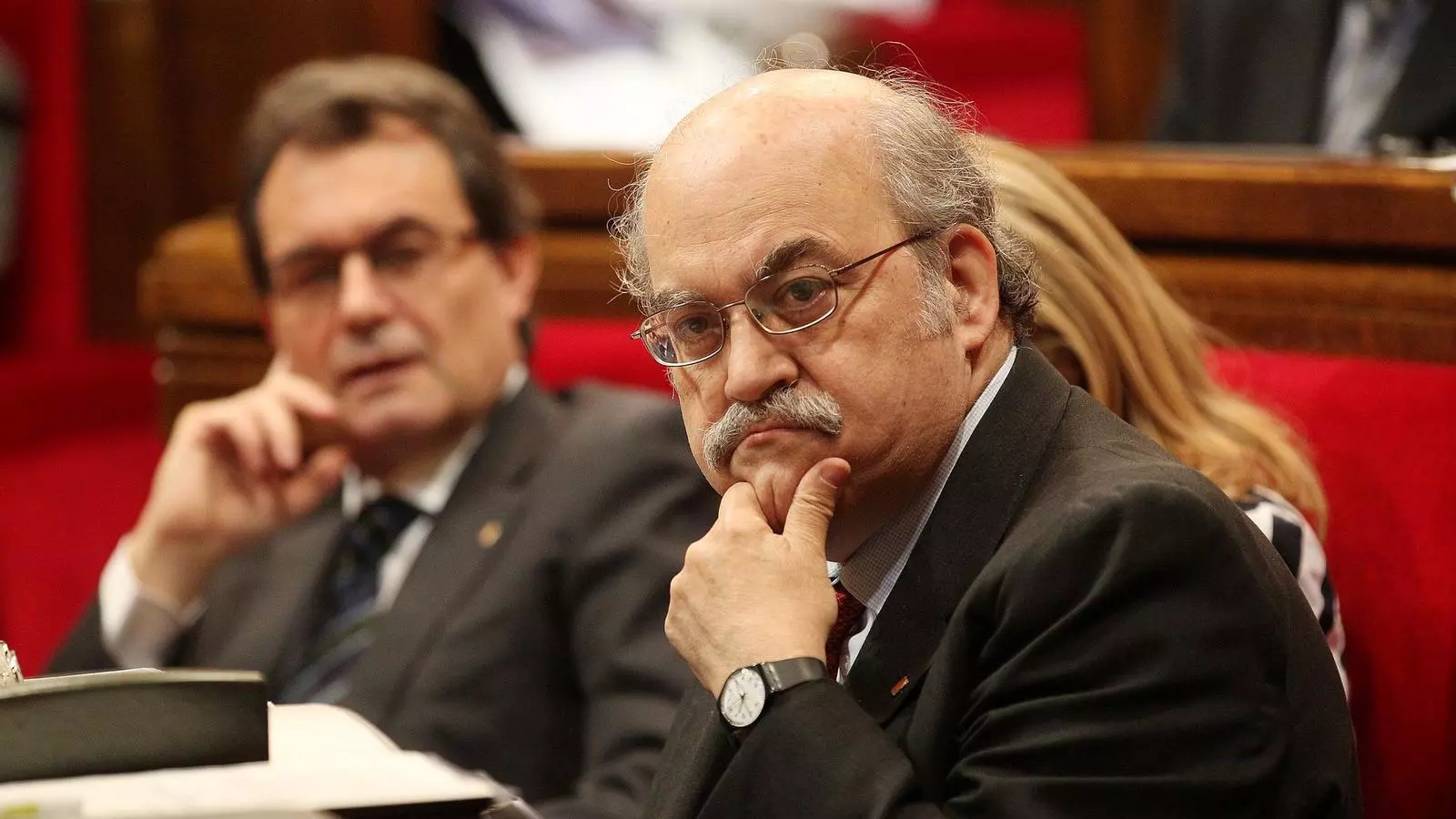 CiU i ERC recuperen successions i l'apugen