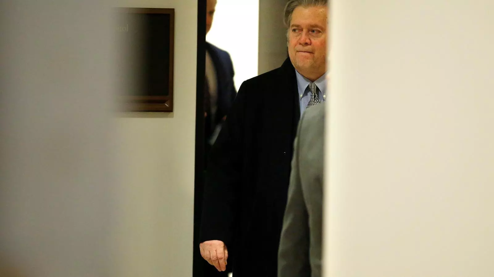 Steve Bannon, arribant dimarts a l'interrogatori del Comité d'Intel·ligència del Congrés dels EUA