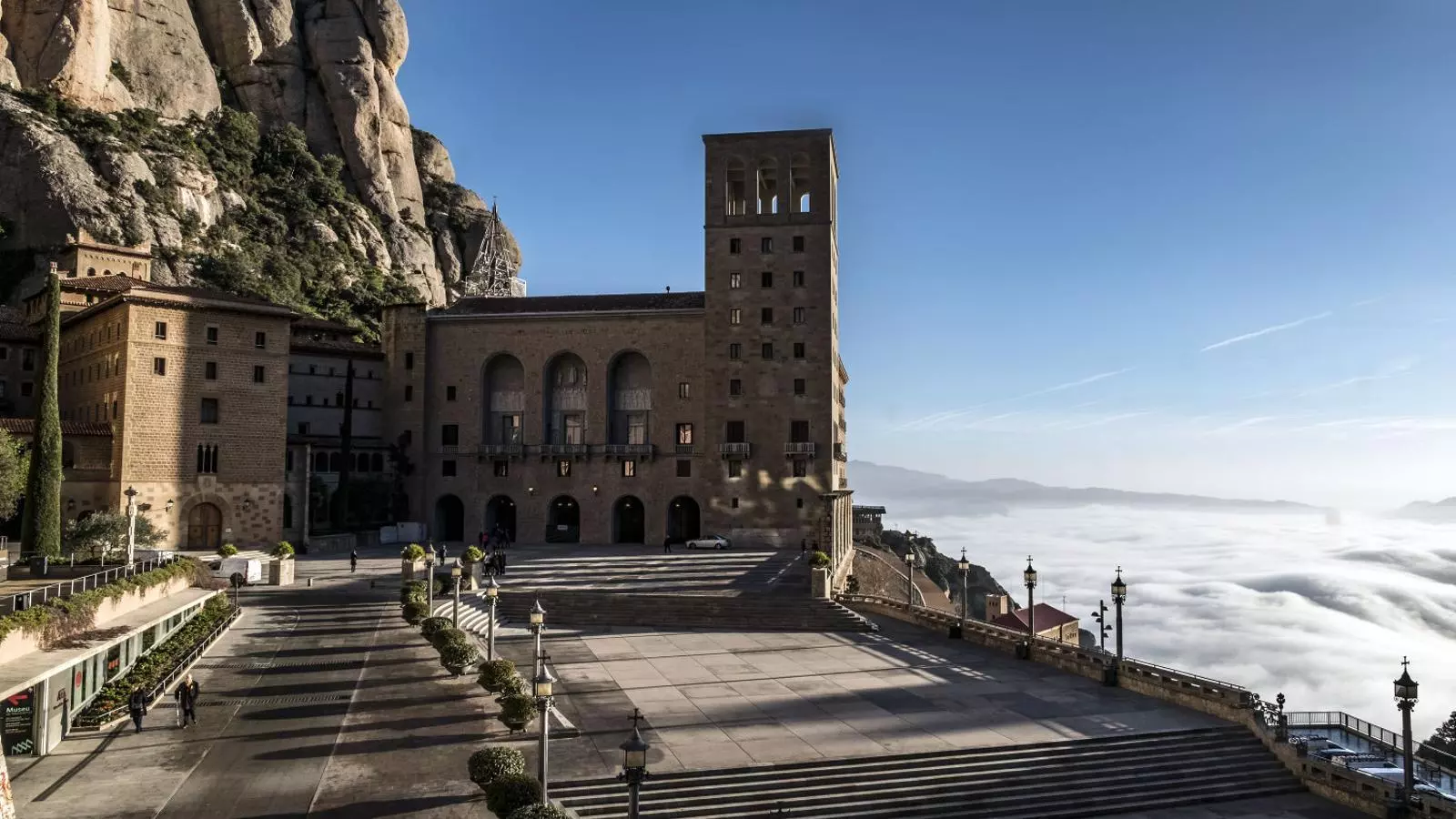 Montserrat, una de les institucions més reconegudes de Catalunya.